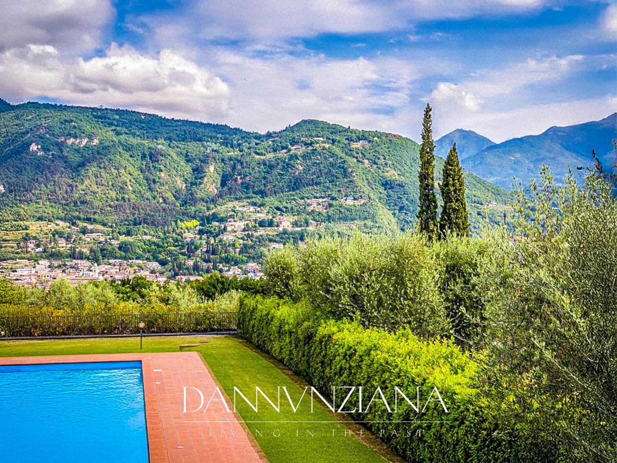Dannunziana With Shared Pool - Salo - Garda Lake San Felice del Benaco Dış mekan fotoğraf